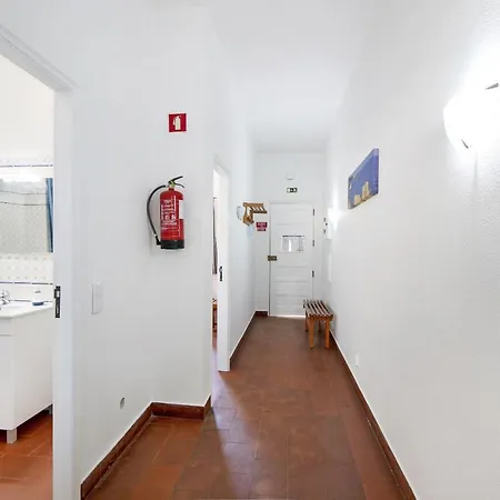 Silchoro 305 Apartment